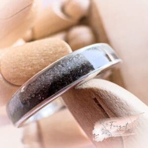 Ladie's Ring - Inlay